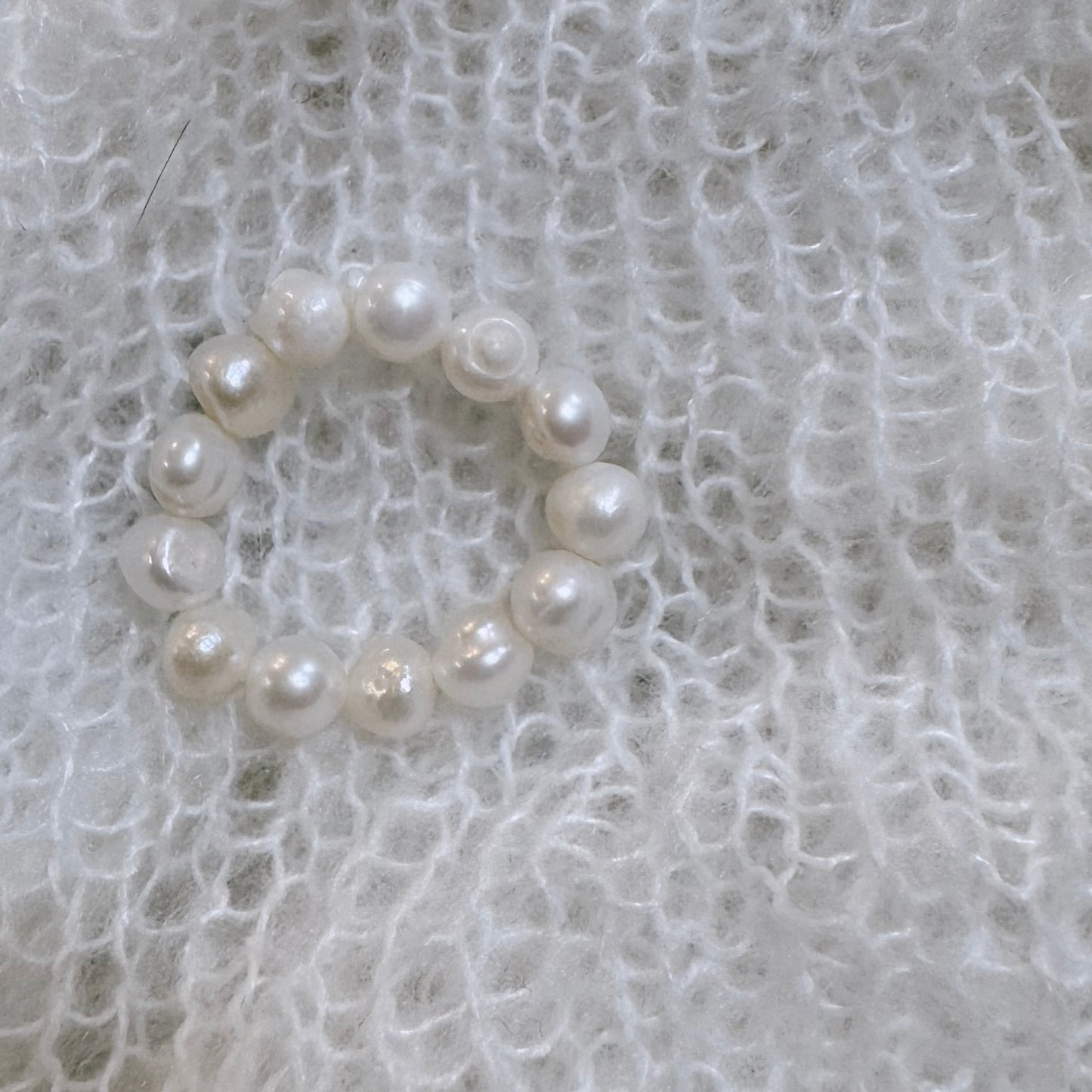 Pearl  Stretchy ring