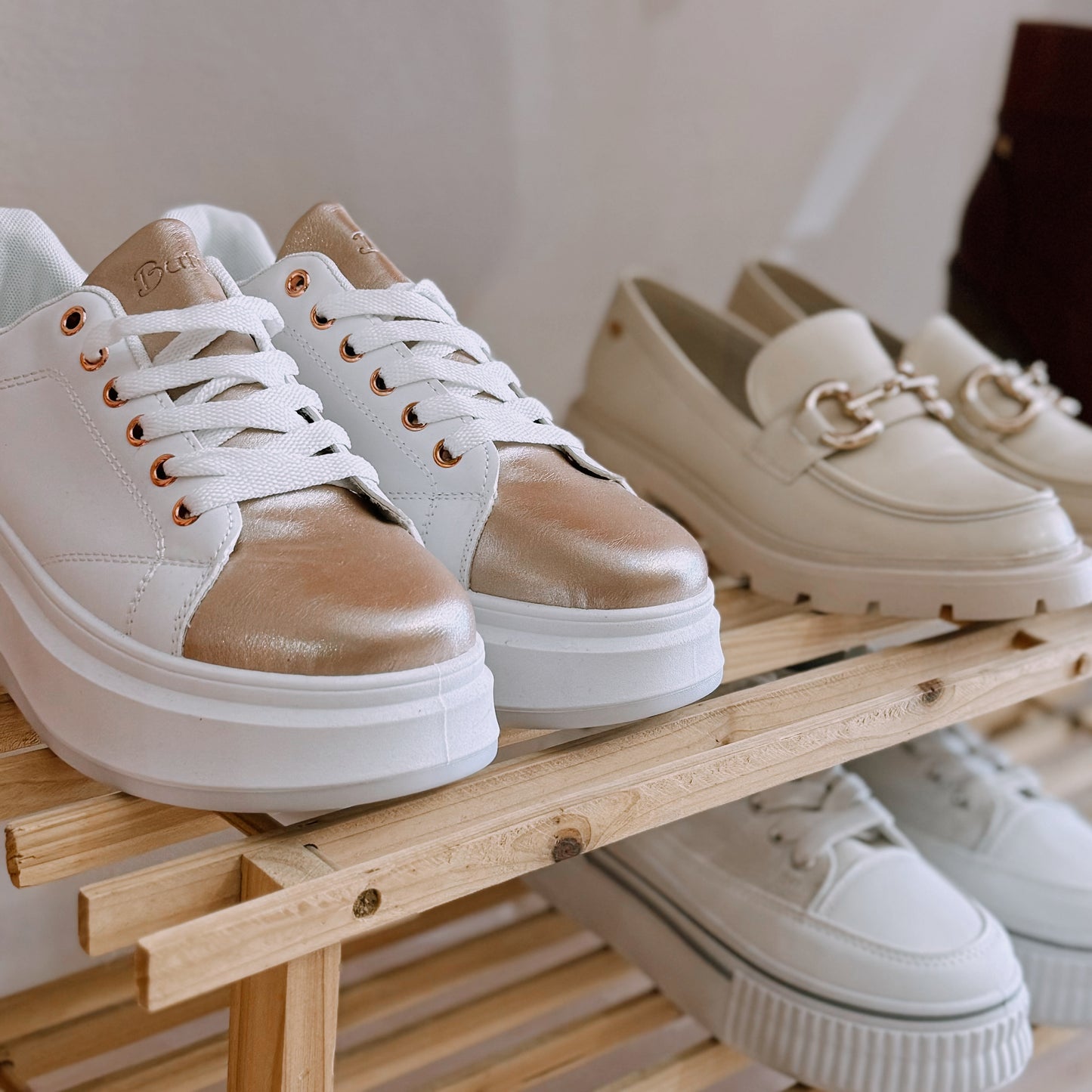 Bondi 1 Rose Gold Sneaker